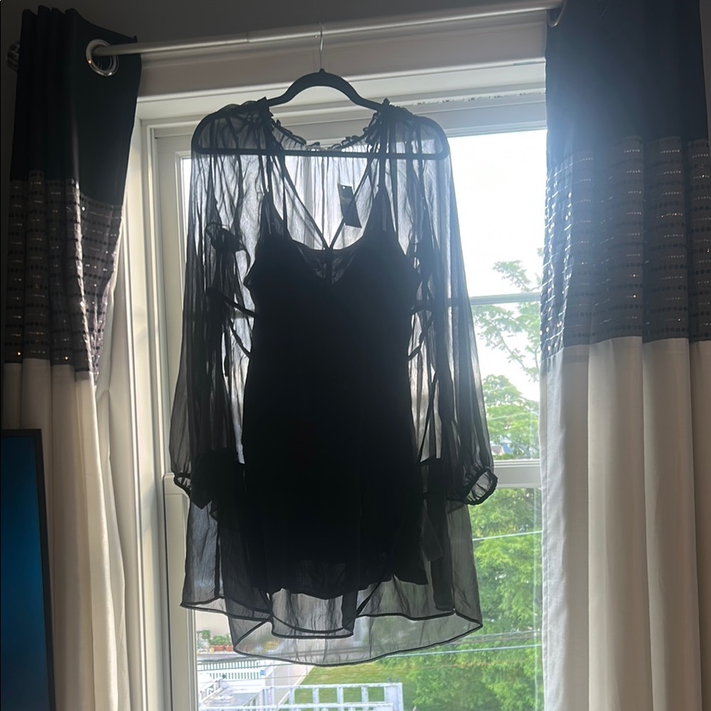 Abercrombie and Fitch Black Dress
